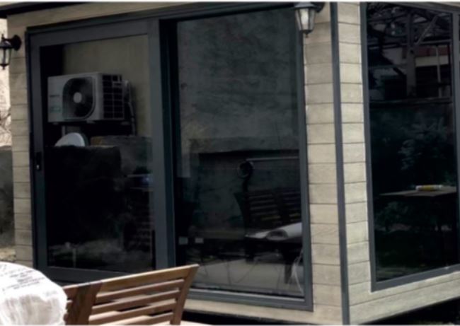 3x5 Kış Bahçesi: Giyotin Camlı ve Sürgülü Sistemli Modern Yaşam Alanı